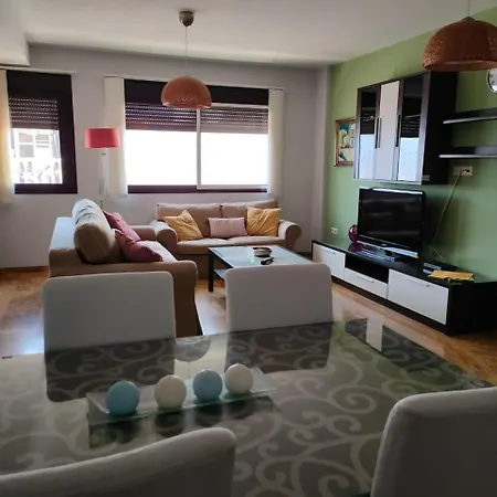 Apartment 601 Moderno Y Amplio En Valdeolleros