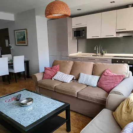 601 Moderno Y Amplio En Valdeolleros Cordoba